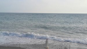 Сочи.Курортный микрорайон Лазаревское. Красивый вид на штормовое море.