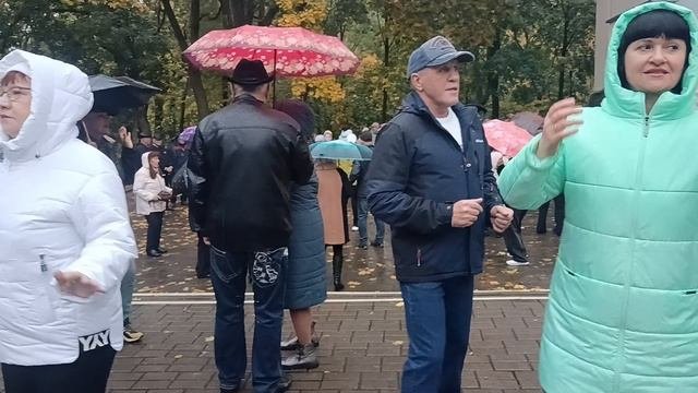 Мелодия...... 12.10.25 Гомель парк Луначарского 🥰💫