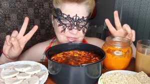 "КОЛБАСА ИКРА ОМЛЕТИК,ВСЕМ ОГРОМНЫЙ ВАМ ПРИВЕТИК" МУКБАНГ/ЕДАНАКАМЕРУ/