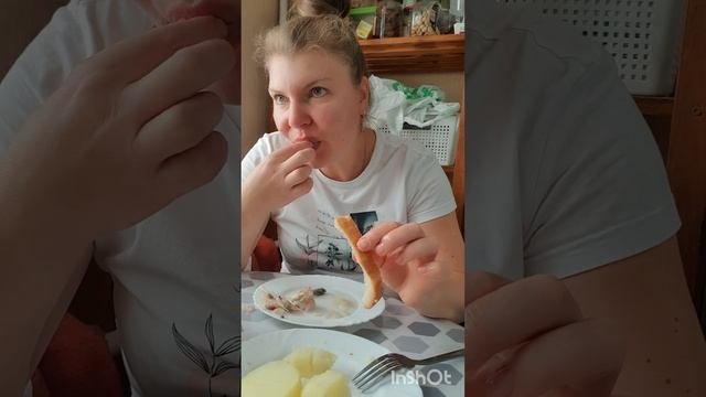 Мукбанг. Снова наивкуснейший толстолоб😋