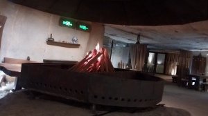 Прикольный мангал в скале!
