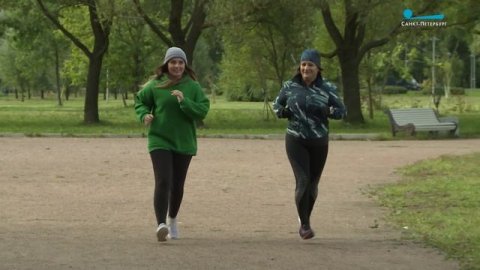 Уличный спорт. Как заниматься, когда похолодало?