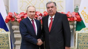 Путин и Рахмон начали переговоры в формате тет-а-тет