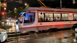 В Краснодаре во время дождя улица Северная становится местом, где возникают серьезные затруднения..