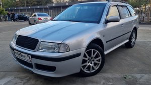 Skoda Octavia Tour 2007г 1.6 МТ
