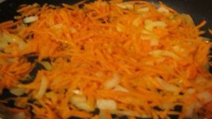 Салат Обжорка с колбасой