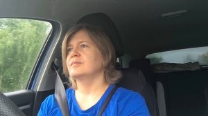 Болтаю в машине