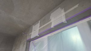 Балкон в стиле лофт: монтаж креплений индустриального светильника 🔦