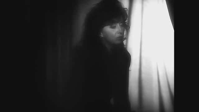 Bonnie Raitt - I Can T Make You Love Me