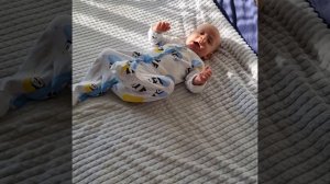 Ловим лучики солнца ☀️ Пашуне 4 мес ❤️