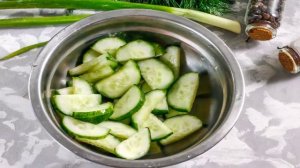 Салат с утиной печенью