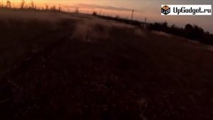Момент прилета FPV-дрона по багги, оператор смог вытащить из горящей машины раненного водителя