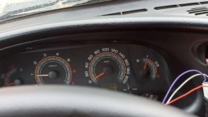 Вежливые поворотники 374.3787. Нива Тревел. Пробный запуск.mp4