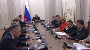 Правительство дополнительно направит около 2 млрд рублей на развитие здравоохранения в регионах