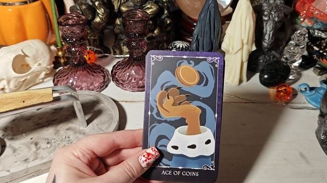 Disney Villains Tarot, закончившийся при свечах + расклад на месяц!