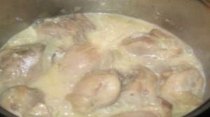 Курица в сметане