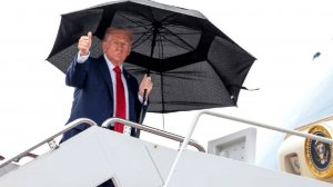 Трамп отслеживает освобождение заложников из Газы на борту самолета