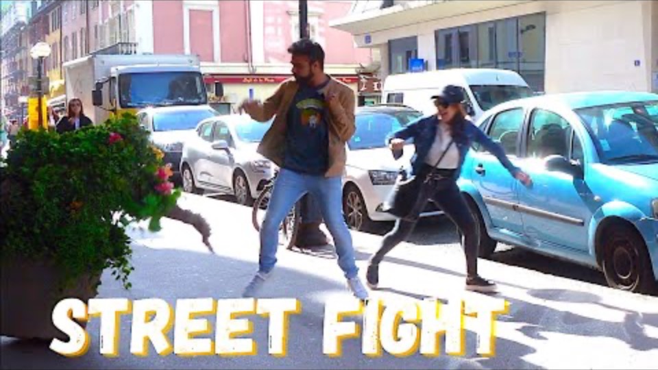 HE WAS VERY READY FOR EVERYTHING.BUSHMAN PRANK #funny смотреть онлайн