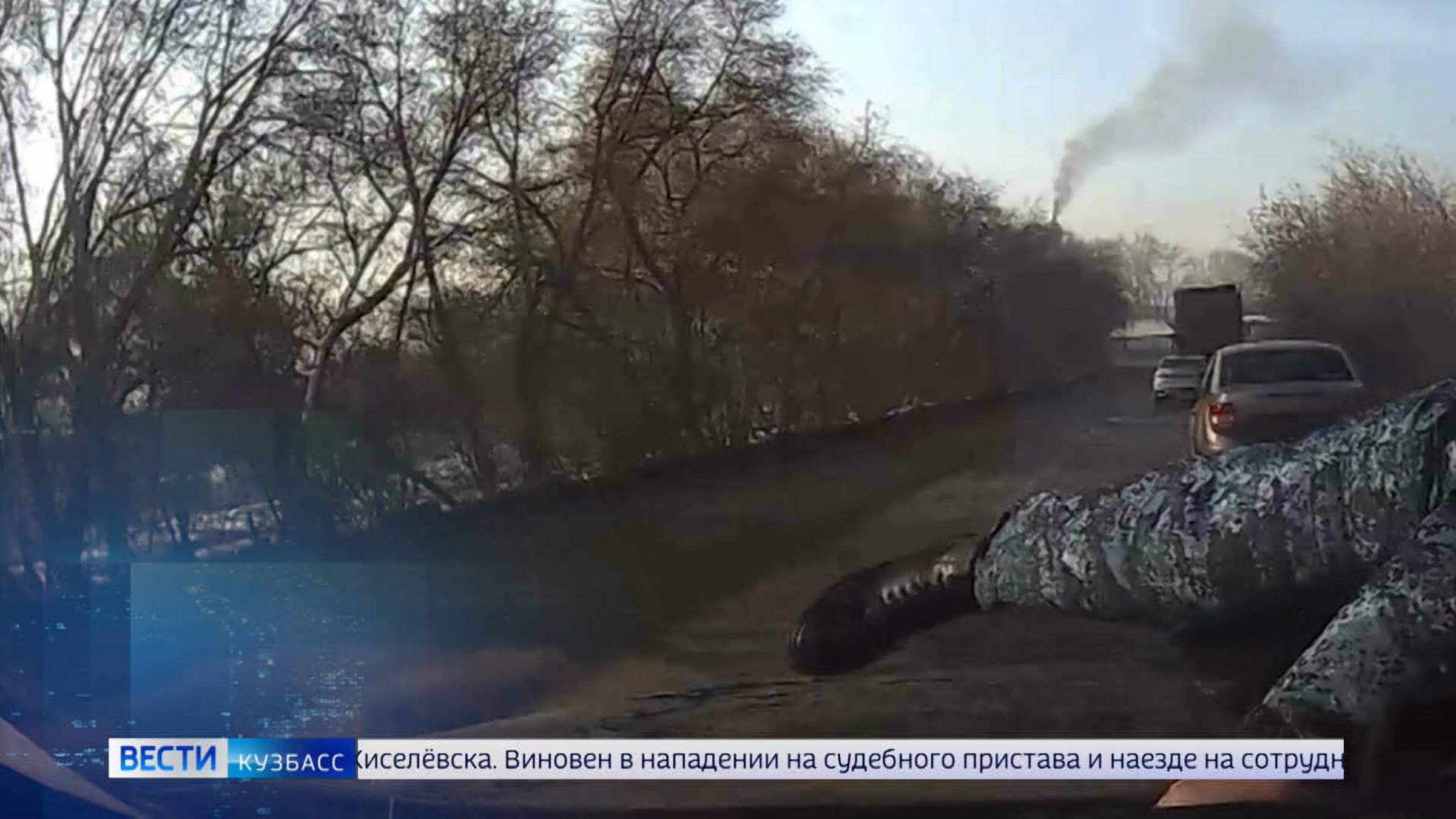 Стрельба по автобусу, карантин по ОРВИ и пожар в «слесарке»: сводка происшествий по Кузбассу