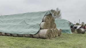 Выбора укрывного материала для сена, опыт 3-х лет использования шутц-флиса для сена/соломы от Лелаф