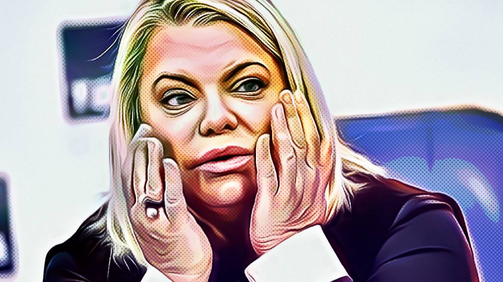Да она как бомжара! Поплавская разнесла инстасамку.Кто двигает INSTASAMKY в гос. думу