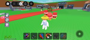 играю на публичном сервере в укради брейнрот