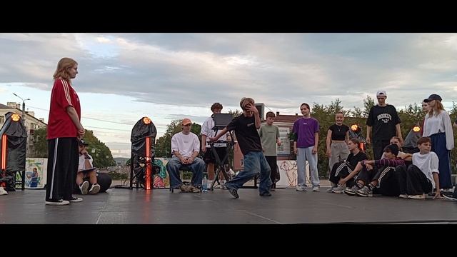 VID_20250801_195244