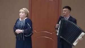 Дилбәр һәм Хәлил Биктимеровтар - Үҙең бүләк