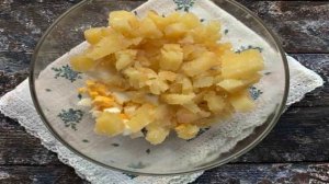 Окрошка с крабовыми палочками