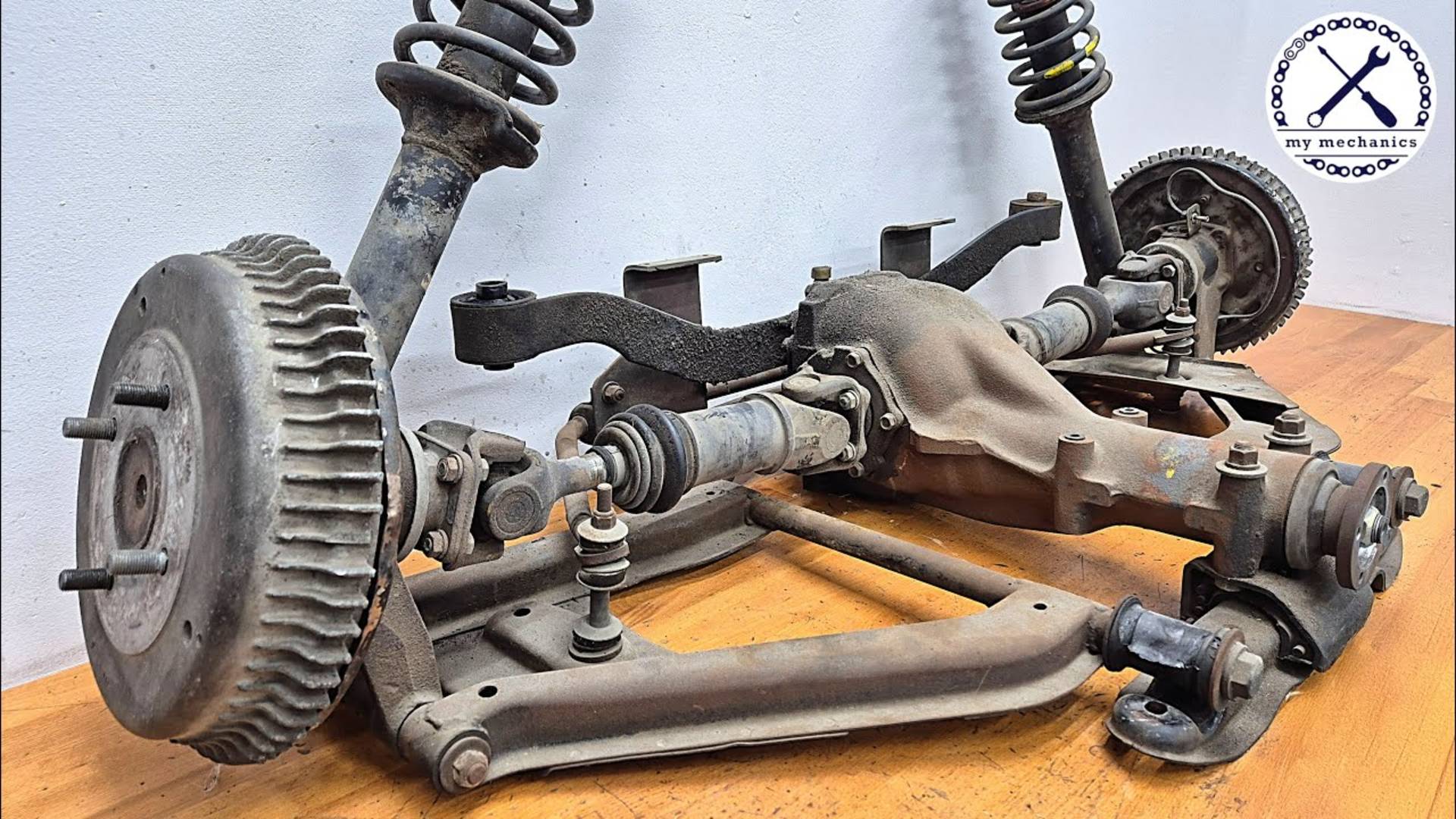 Datsun 240Z Restoration - Rear Axle (Part 7) (2160p_30fps_AV1-128kbit_AAC)