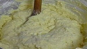 Пирог с грушами в мультиварке