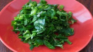 Салат с ветчиной и фасолью