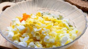 Салат Оливье с креветками