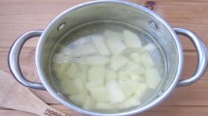 Окрошка на бульоне