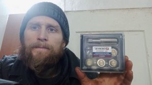 Как выкрутить сливной болт картера двигателя