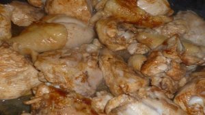 Курица в сметане на сковороде