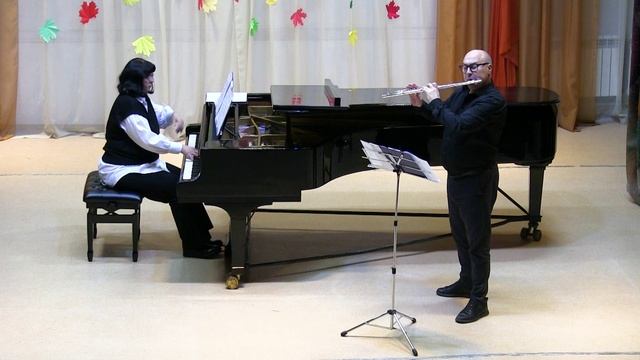 Дуэт преподавателей флейта-фортепиано:  Самощенков Алексей Алексеевич, Быкова Елена Леонидовна смотреть онлайн