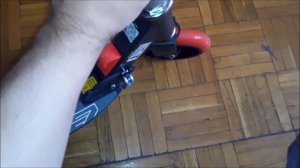 Как разложить и сложить самокат