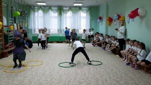 С праздником мамы!