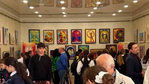 В Цхинвале открыли выставку молодых художников