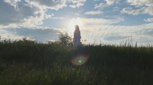 Алёна Трофеева - певица, которая исполняет не только песни, но и мечты.