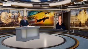 Нельзя терять репутацию русского медведя. А то мелкие хищники наглеют.
