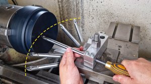 Making a Big Concave Radius on the Lathe (2160p_25fps_AV1-128kbit_AAC)