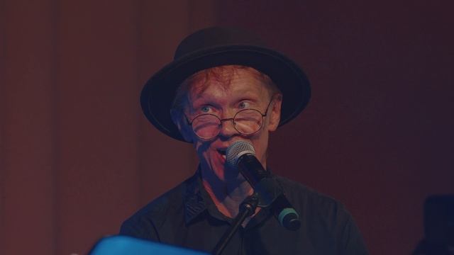 Красивая Дама