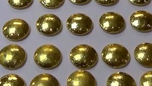 Суд приговорил к 4 годам теневых торговцев, пытавшихся продать золото на 500 млн