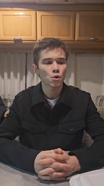 Актер Рузиль Минекаев — о съемках в сериале "Москва слезам не верит. Все только начинается" #ири