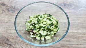 Салат с языком и кедровыми орешками