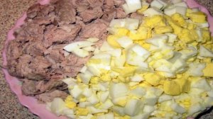 Салат Оливье с кукурузой