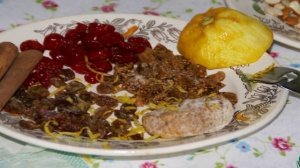 Рулет с изюмом и орехами