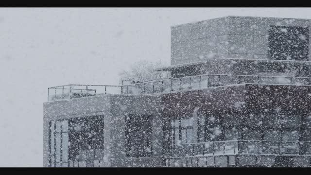 Первый снег смотреть онлайн